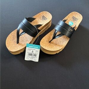 Women’s Reef Black and Tan Vista Sandals